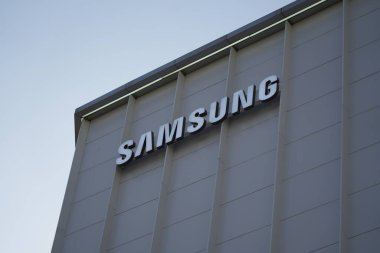 Seul, Güney Kore 'de Samsung Logo Cephesi