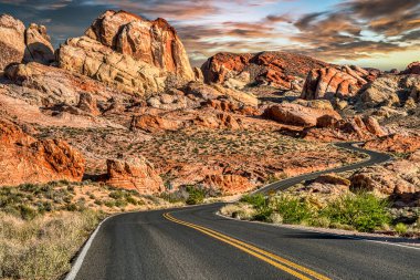 Las Vegas yakınlarındaki Ateş Vadisi Eyalet Parkı 'ndan görüntü 4 / 14 / 2018
