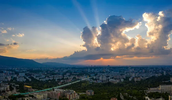 Increíble Vista Aérea Puesta Sol Sobre Ciudad Sofía Bulgaria — Foto de Stock