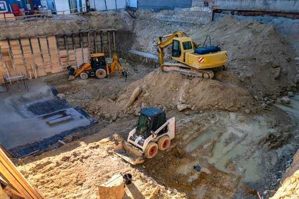 Equipos Construcción Pesados Trabajando Sitio Construcción —  Fotos de Stock