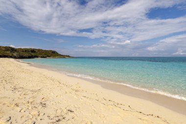 Egzotik cennet Guardalavaca Beach Küba'da. Dalga huzurlu okyanus plaj. Rahatlamak için mükemmel bir resort. Deniz plaj.
