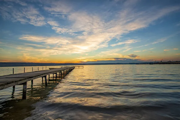 Stunning Twilight Shore Wooden Jetty — Stock Photo, Image