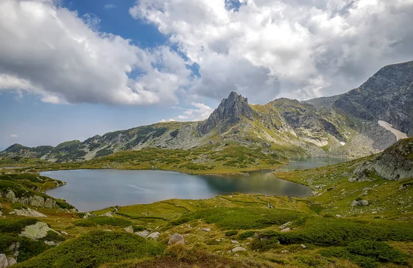 Ομορφιά Τοπίο Της Λίμνης Στο Βουνό Ρίλα Βουλγαρία Έννοια Πεζοπορίας — Φωτογραφία Αρχείου