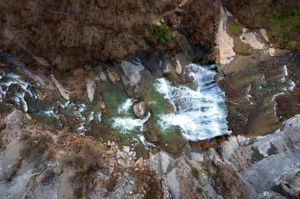 Вид Сверху Реку Красивым Водопадом Путешествие Болгарии Христовский Водопад — стоковое фото