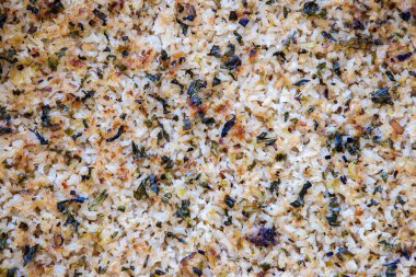 top view of steamed rice with onion pieces