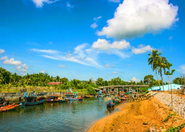 Grupo Pescadores Paisajes Embarcaciones Tailandia Meridional — Foto de Stock