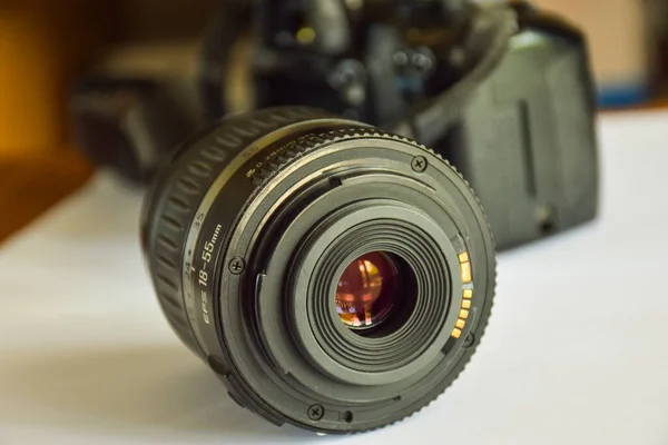 Lens Dslr Digitale Camera Witte Achtergrond Zachte Vervaging — Stockfoto