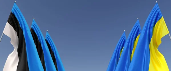 Прапори України Естонії Флагштоках Боках Прапори Синьому Тлі Місце Тексту — стокове фото