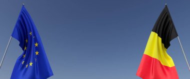 Yanlarında bayrak direkleri olan Avrupa Birliği ve Belçika bayrakları. Mavi arka planda bayraklar. Rüzgarda dalgalanan bayraklar. AB mi? Brüksel. 3B illüstrasyon.