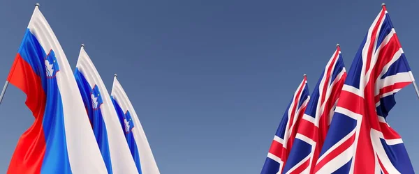 Tres Banderas Del Reino Unido Eslovenia Asta Bandera Los Lados —  Fotos de Stock