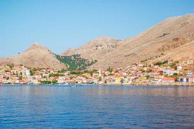 Yunanistan 'ın Dodecanese ada zincirinin bir parçası olan Rodos yakınlarındaki Halki Adası.