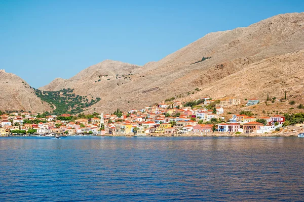 Yunanistan 'ın Dodecanese ada zincirinin bir parçası olan Rodos yakınlarındaki Halki Adası.