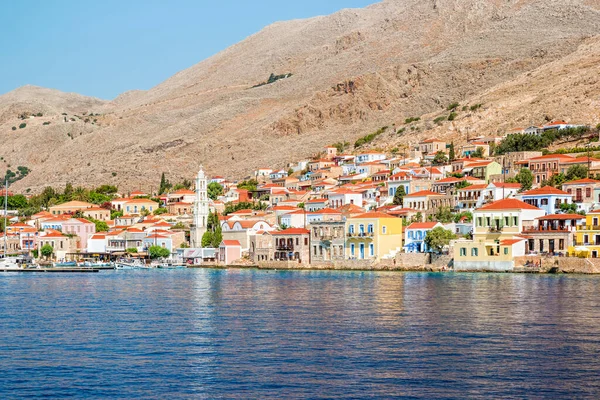 Yunanistan 'ın Dodecanese ada zincirinin bir parçası olan Rodos yakınlarındaki Halki Adası.