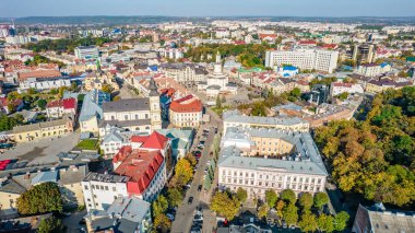 Ivano-Frankivsk, Ukrayna 'nın tarihi merkezinin en üst görüntüsü.