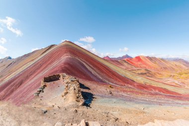 Vinicunca veya Winikunka. Ayrıca Montana de Siete Colores olarak da bilinir. Peru And Dağlarında Dağ.