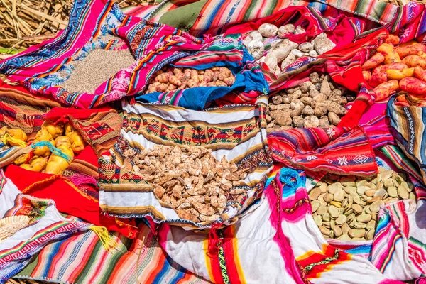 Traditional Food Floating Islands Uros Lake Titicaca Peru — Stock Photo, Image