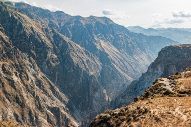 Peru 'daki dünyanın en derin kanyonu..