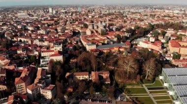 Kuzey İtalya 'daki Padua' nın hava manzarası. Padua 'daki St. Anthony Bazilikası' nın havadan görünüşü. İtalya 'daki Padua' lı Aziz Anthony Kilisesi 'nin havadan görünüşü. Padua 'daki Roma Katolik Kilisesi