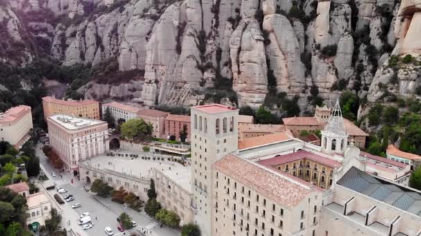 Drone Shot Mount Montserrat Drone View Famous Montserrat Monastery Mountain — Vídeos de Stock