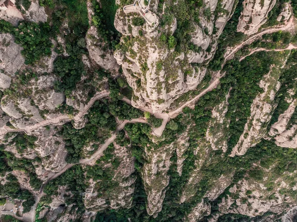 Drone Uitzicht Berg Montserrat Grillige Bergen Van Spanje Berglandschap Bergpaden — Stockfoto
