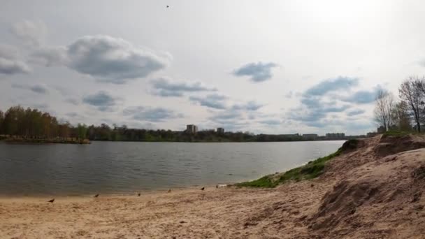 Timelapse Nuages Mouvants Images Rapides Nuages Dessus Lac Dans Nord — Video