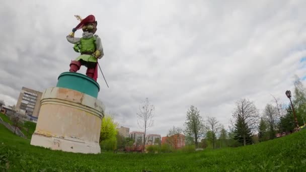 Spring Timelapse Clouds Monument Puss Boots Background Time Lapse Clouds — Vídeo de Stock