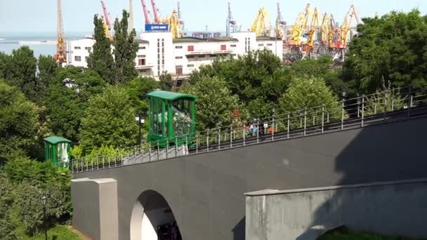 Funicular People Primorsky Boulevard Odessa Odessa Funicular Potemkin Stairs Park — Vídeo de Stock