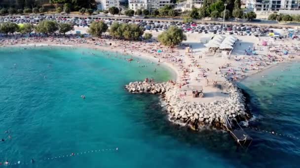 Hırvatistan Dalmaçya Tatil Beldesindeki Split Kentinin Insansız Hava Aracı Görüntüsü — Stok video