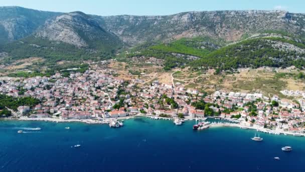 Drone Shot Van Het Eiland Brac Adriatische Zee Het Grondgebied — Stockvideo