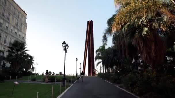Steel Monument Nine Lines Promenade Des Anglais Nice Obelisk Nine — Stock Video