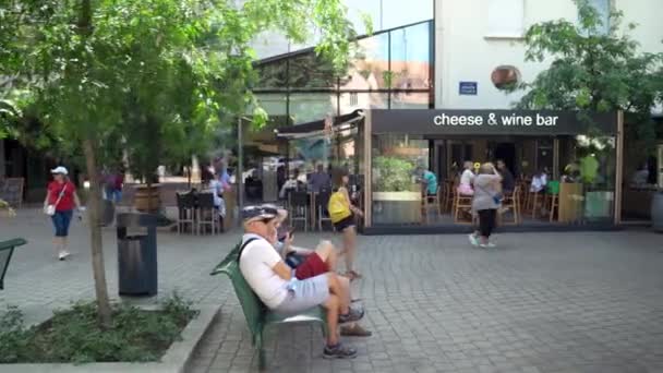 Historyczne Centrum Zagrzebia Ulice Miasta Kawiarniami Restauracjami Zagrzebiu Miasto Chorwacji — Wideo stockowe