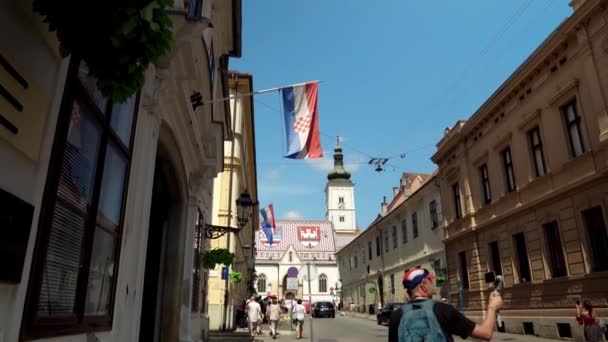 Πλατεία Αγίου Μάρκου Στο Ζάγκρεμπ Μάρκωφ Εμπόριο Εκκλησία Του Αγίου — Αρχείο Βίντεο