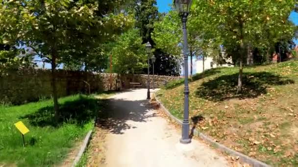 Park Beautiful Trees Croatian Capital Capital Croatia City Zagreb Northwest — Stock video