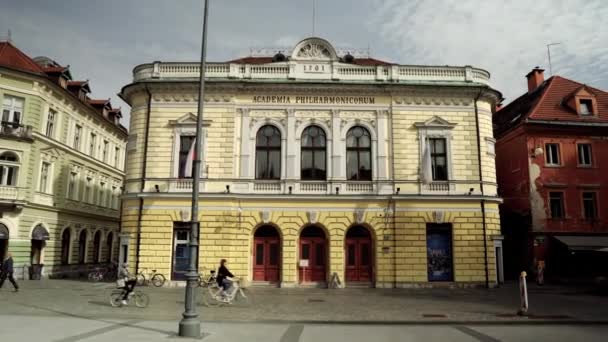 Філармонічна Академія Старий Замок Пагорбі Замку Історичному Центрі Любляни Словенія — стокове відео