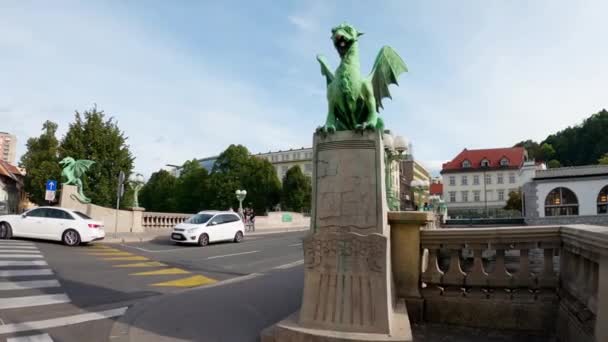 Puente Del Dragón Liubliana Puente Carretera Sobre Río Liublianica Ciudad — Vídeo de stock