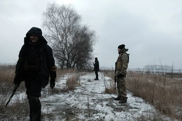 Хостролуччья Украина Марта 2022 Года Воины Территориальной Обороны Украинском Селе — стоковое фото