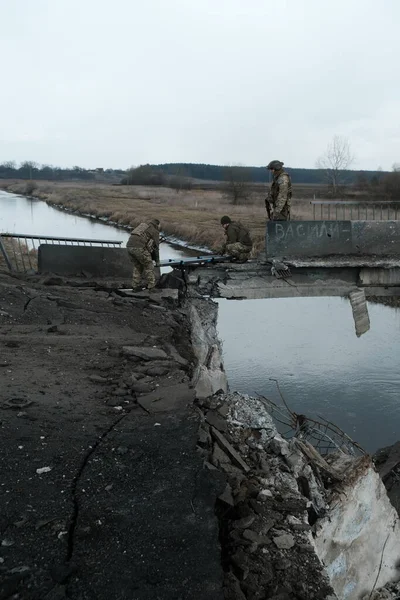 Hostroluchchchya Ukraine März 2022 Zerstörte Brücke Durch Russische Armee Ukrainischem — kostenloses Stockfoto