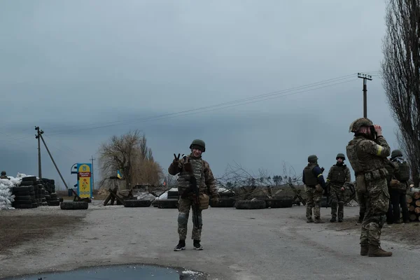 Hostroluchchchya Ukraine Mars 2022 Combattants Défense Territoriale Dans Village Ukrainien — Photo