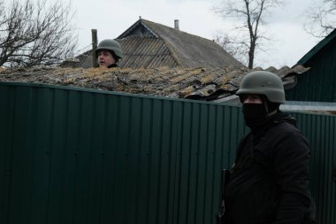 Hostroluchchya, Ukrayna: 8 Mart 2022: Ukrayna toprak savunma savaşçıları 