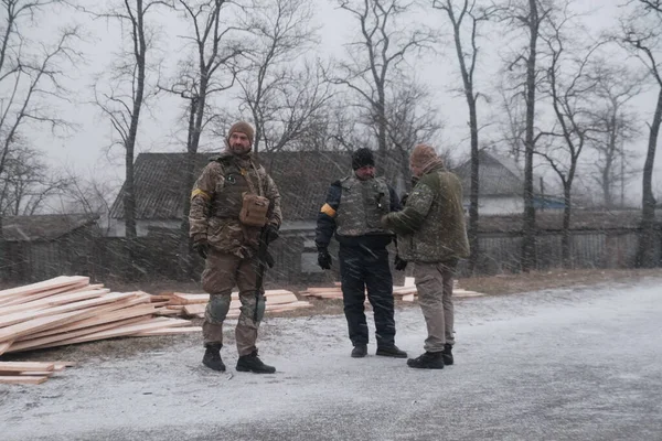 Hostroluchchchya Ukraine März 2022 Territoriale Verteidigungskämpfer Ukrainischem Dorf — Stockfoto