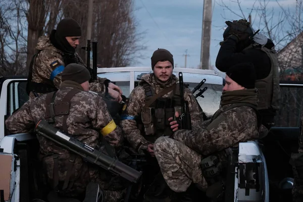 Hostroluchchchya Ουκρανία Μαρτίου 2022 Ουκρανοί Μαχητές Εδαφικής Άμυνας — Φωτογραφία Αρχείου