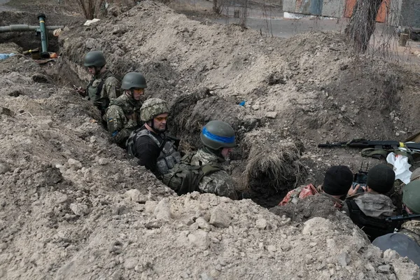 Lukashi Ukraine March 2022 Territorial Defense Fighters Trench — 图库照片