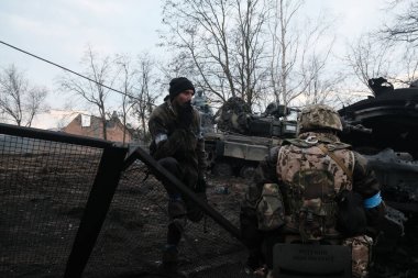 Lukyanivka, Ukrayna: 25 Mart 2022: Ukrayna toprak savunma savaşçıları