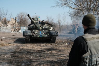 Lukyanivka, Ukrayna: 25 Mart 2022: Ukrayna toprak savunma savaşçıları