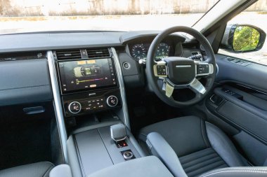 Hong Kong, Çin 20 Ağustos 2021: Range Rover Discovery 2021 İçişleri 20 Ağustos 2021, Hong Kong.