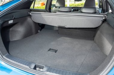 Hong Kong, Çin 24 Eylül 2021: Toyota Prius Melezi 2022 Boot Sept 24 Eylül 2021, Hong Kong.