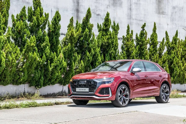 Hong Kong, Çin 24 Ağustos 2021: Audi RS Q8 2021 Test Sürüşü Günü 24 Ağustos 2021.