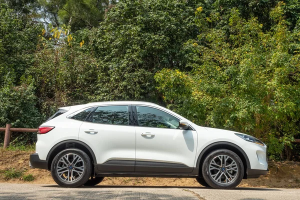 Hong Kong, Çin 24 Şubat 2022: Ford Kuga 2022 Test sürüşü 24 Şubat 2022.