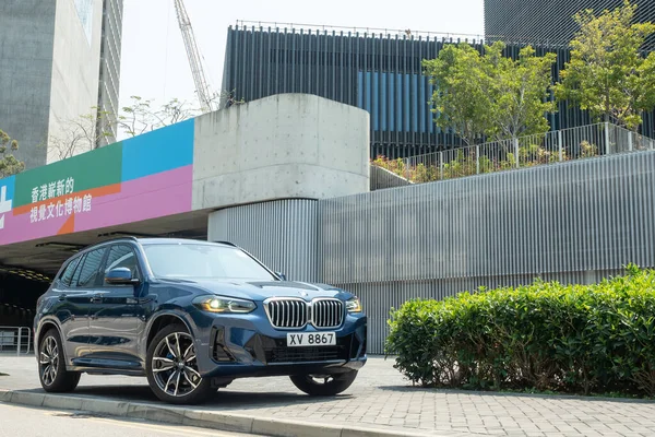 Hong Kong, Çin 7 Nisan 2022: BMW X3 xDrive30i 2022 Test sürüşü 7 Nisan 2022.