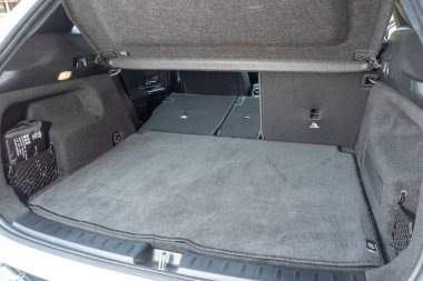 Hong Kong, Çin 11 Nisan 2022 Mercedes-Benz EQA 250 2022 Bagaj 11 Nisan 2022.